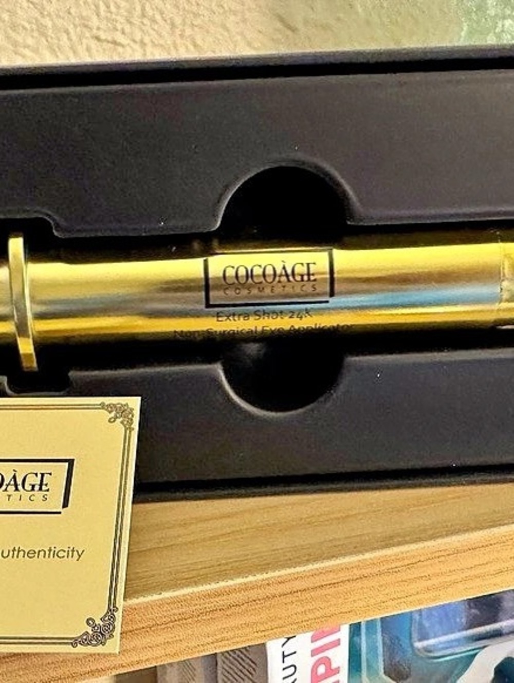 Cocoage Cosmetics Extra Shot 24K Non-Surgical Eye Applicator Gold NWT